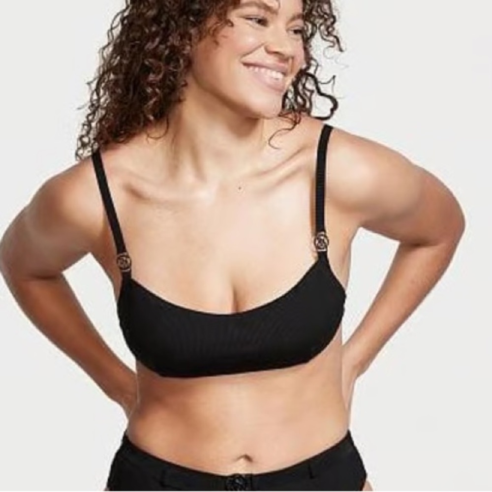 NWT Victorias Secret Wild Wanderer Bikini Top